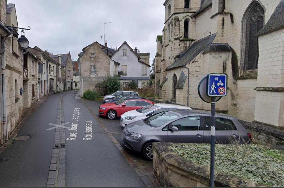 Le Rabelais, Superbe Appartement En Duplex, Proche Forteresse Et Monument Historique Chinon Eksteriør bilde